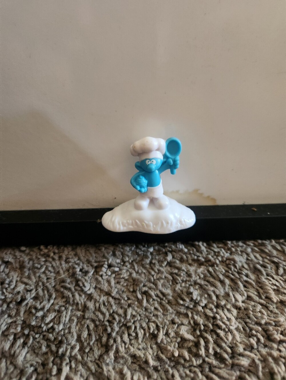 2017 McDonalds Happy Meal Peyo Cook Smurf The Lost Village Toy Loose